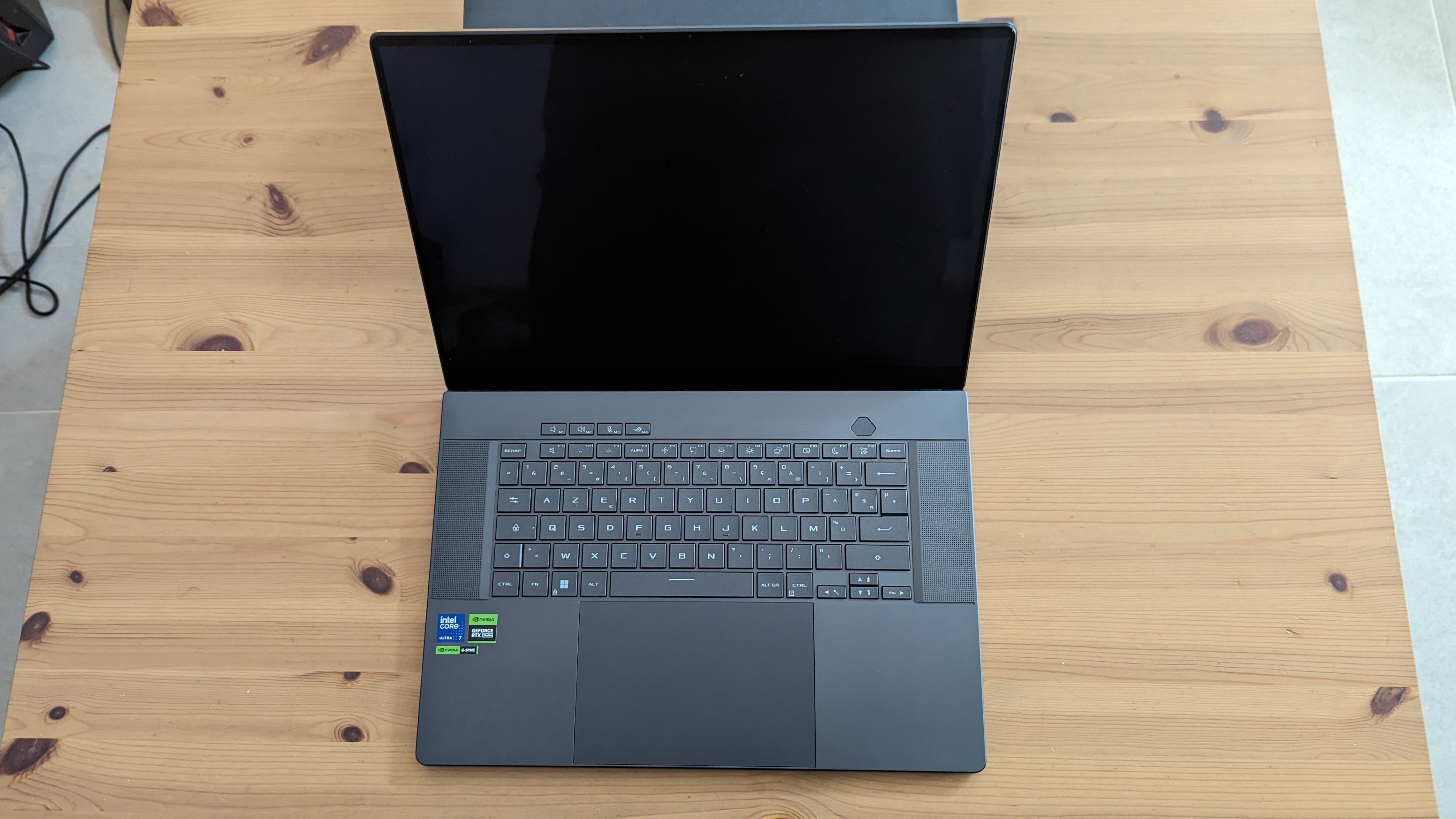 Asus rog zephyrus g16 2024 test 5 scaled 1